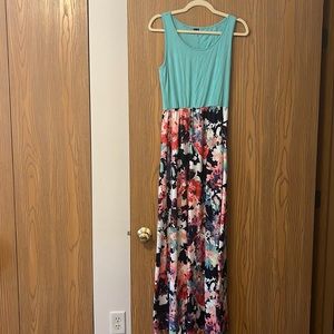 Floral maxi dress